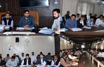 DC Rajouri Reviews Jamabandi Error Correction, Orders Time-Bound Disposal of Backlog Mutations