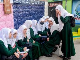 Schools and Colleges Reopen Across Kashmir After Winter Break