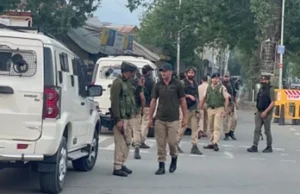 Divisional Commissioner Kashmir, Police Urge Public to Maintain Calm and Restraint
