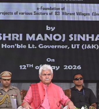LG Manoj Sinha Visits Baramulla’s Uran Bowa, Launches Rs 94 Crore Development Projects